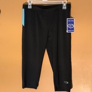 Ladies activewear size L new